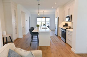 Luxury 3 Bdrm 3 Bath townhome in Chestermere